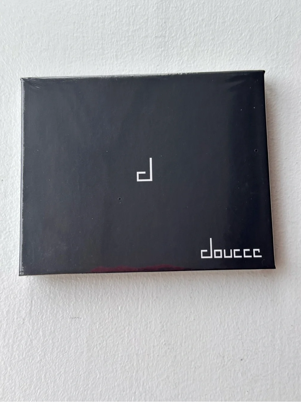 Doucce brand new
